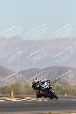 media/Oct-26-2025-Race Pace (Sun) [[c1447ca738]]/Non Verified (1st 20 Minutes of every Hour)/4-Turn 14 (1110am)/